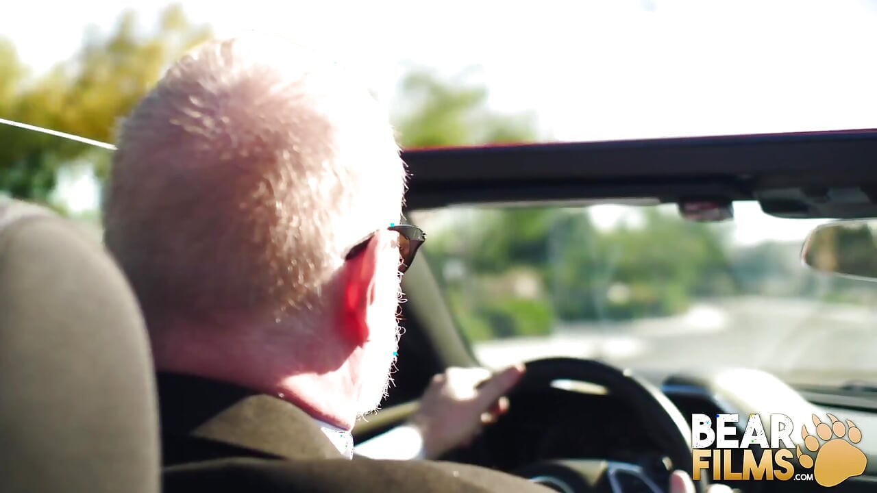 Bearfilms - Silver bear Rusty Mcmann jerks off solo and cums
