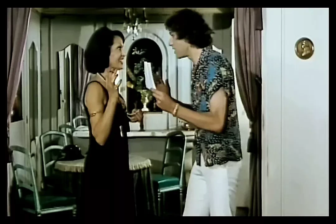 Les Cuisses En Chaleur (1976)