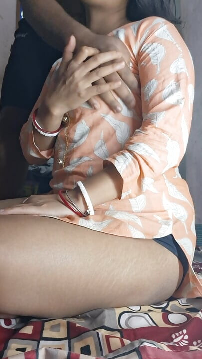 Hardcore Indian Bahu Get  in Her Tight by yang Hasbend  (Bangali desi Voice)