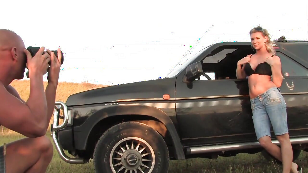 Ally Enjoys Wild Ride in Jeep