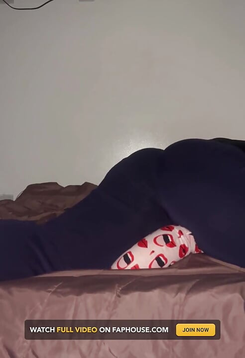 Humping in 3 Motions!