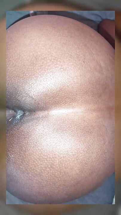 Sexo casero con una impresionante sexy natural - Chohi Delight