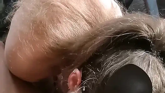 Покорная в маске, беременная 1