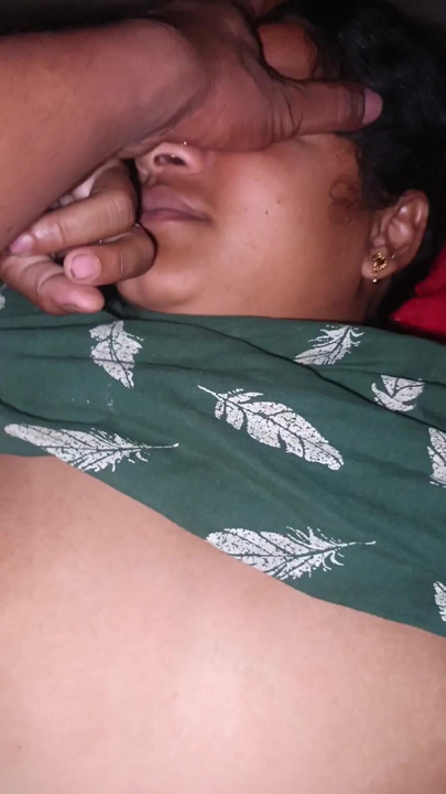 Mera desi chachi chudai video | Clip 1