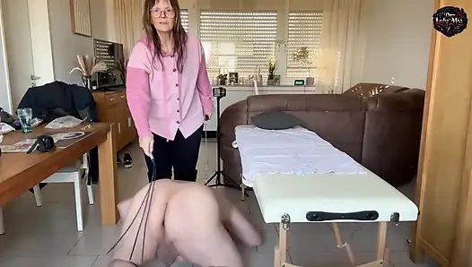 DomLady Mia РабОфм, адская боль, порет пытки яиц и наказание с электричеством и грязными брекетами - часть 1