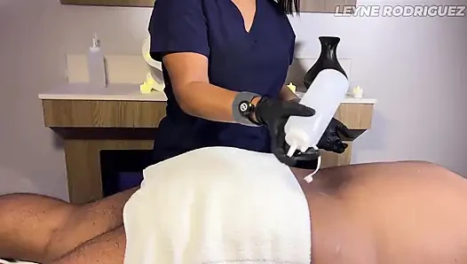 Stepmom Gives a Happy Ending Massage to Her Fat Stepson