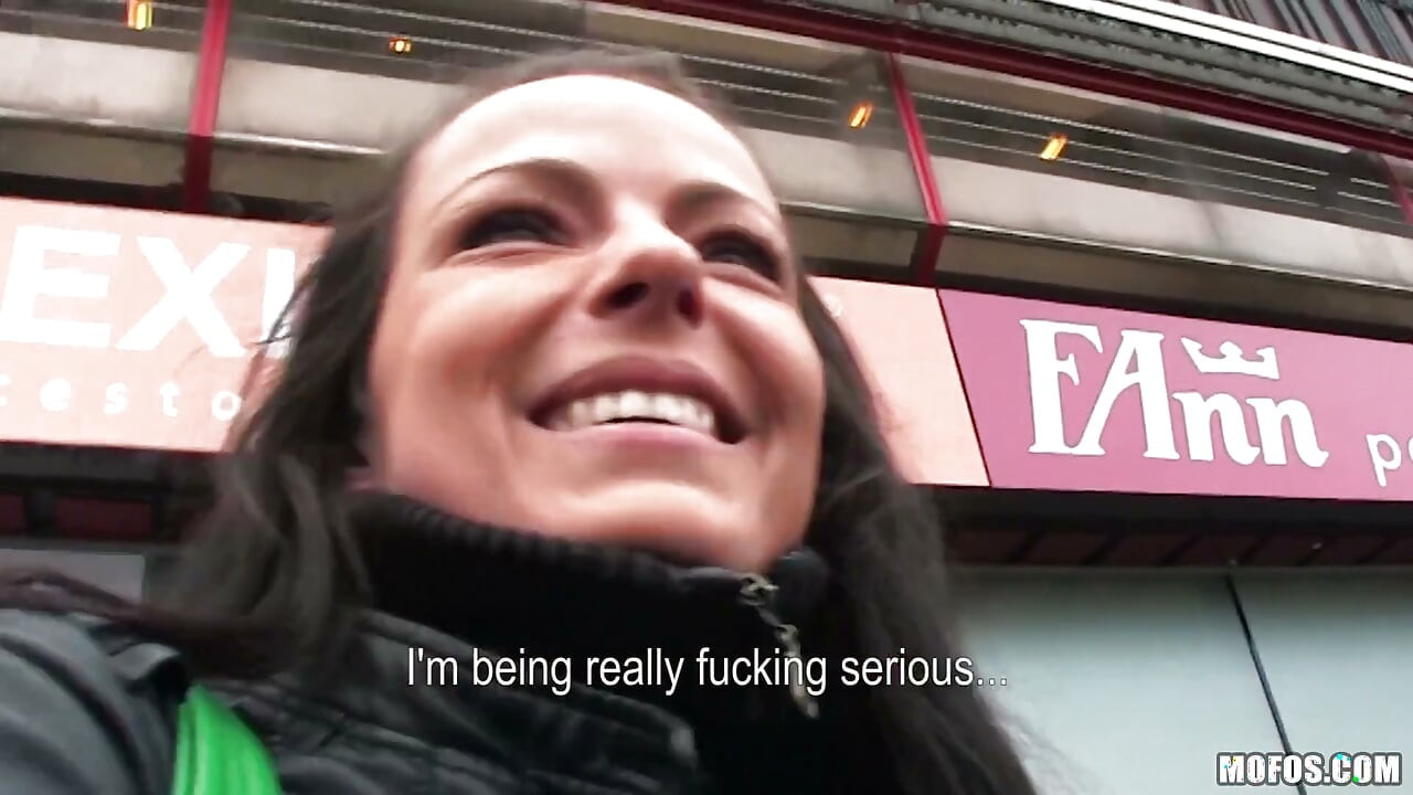 Public Pickups - Naughty Samantha Joons Goes to the Bathroom to Blow Martin G'un G'ets Pounded