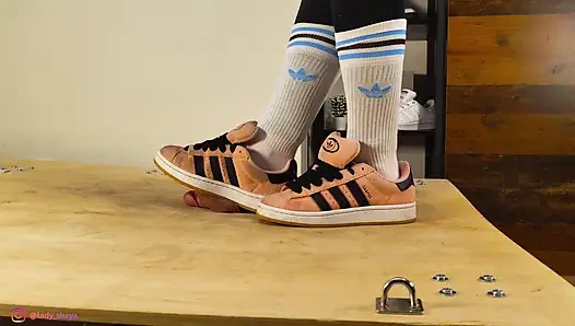 Cuplikan video adidas di kampus yang suka dipuasin sama kontol i lady thaya