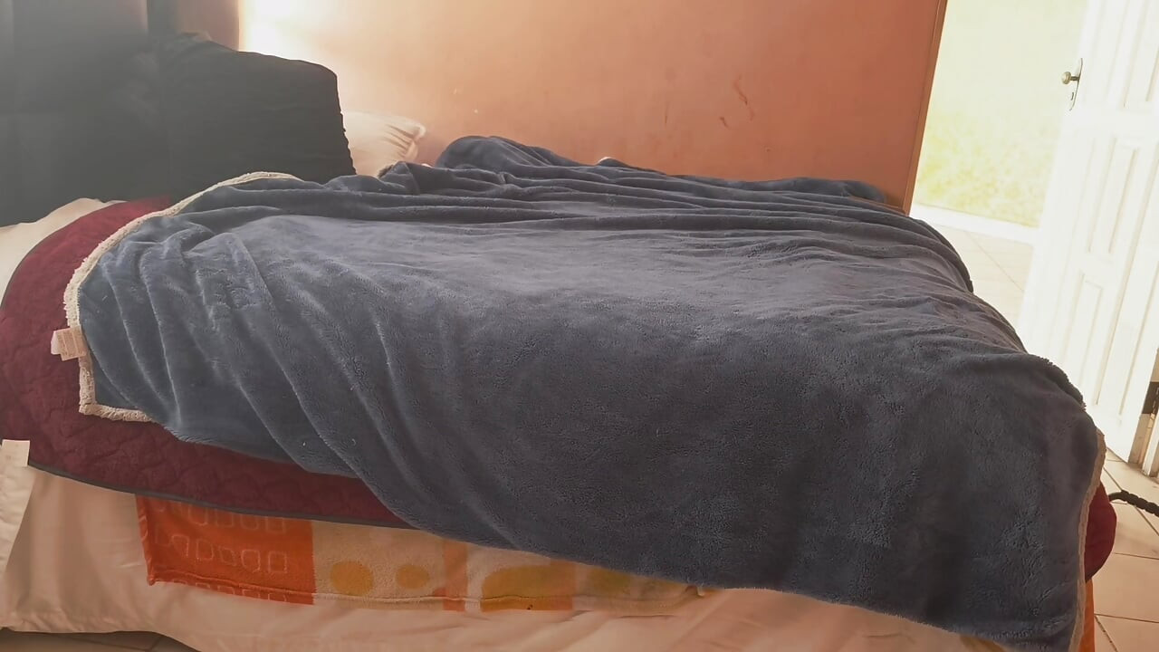 Give me all your milk please, I'm hungry! My friend's mom wants sex