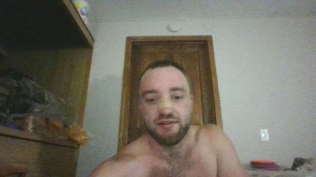 Olha como a minha bunda treme