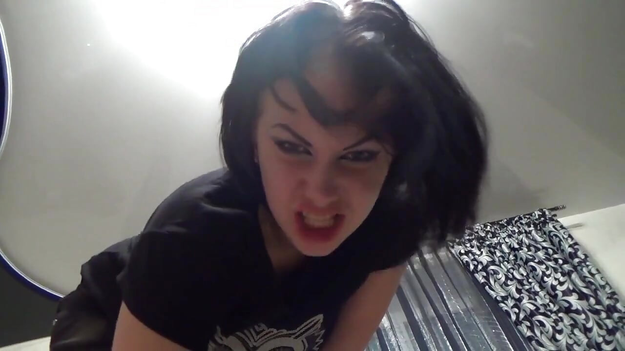 Evil giantess will destroy the army, cars , tanks and the whole town