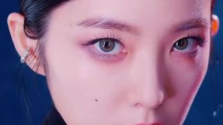 Red, Red Velvet's Irene verdient eine beschissene Gesichtsbesamung