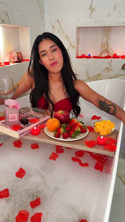 Come with Me to Have Sex on Valentine's Day!