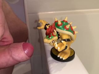 Горячий клей: Bowser