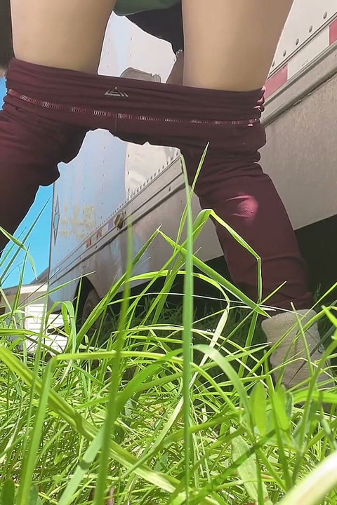Find a Private Spot for Piss