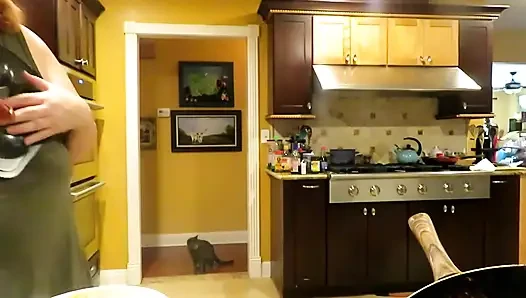 BBW Heat in the Kitchen