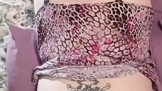 Sloppy Lynn Big Booty Is Wet and Juicy