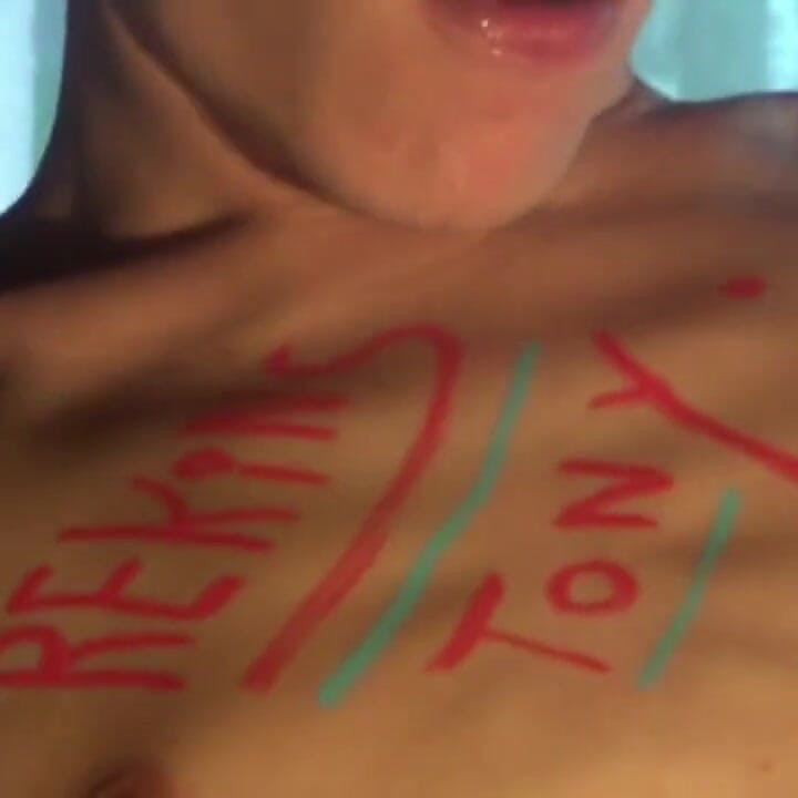 Maxume sucking XXL cock of straight boy in sneakers