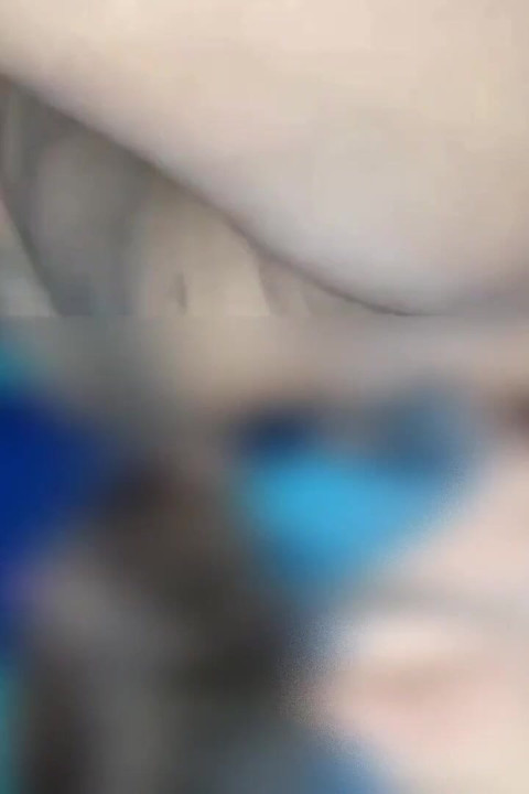 Indiana fodida por pau grosso e vibrador simultaneamente.