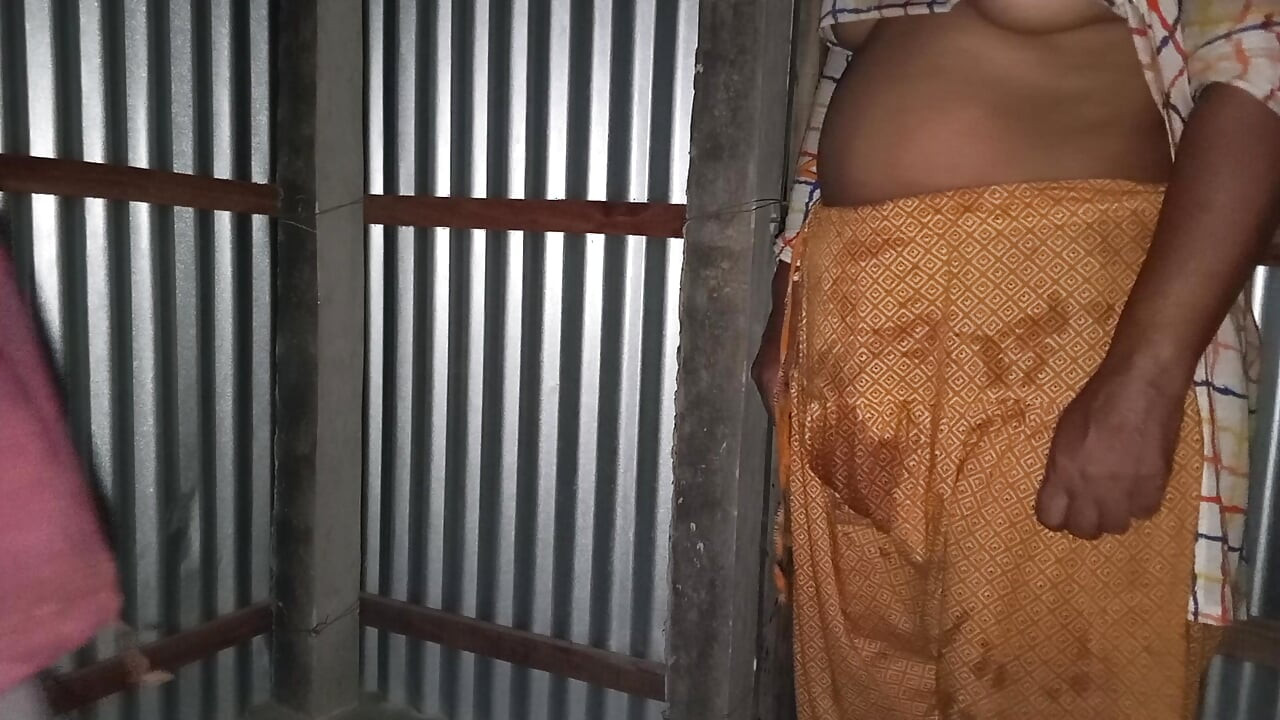 Desi  First-time alone house sexy