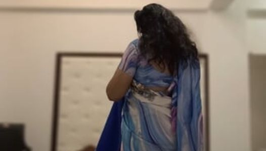 Bhabi ko sexy saree main choda