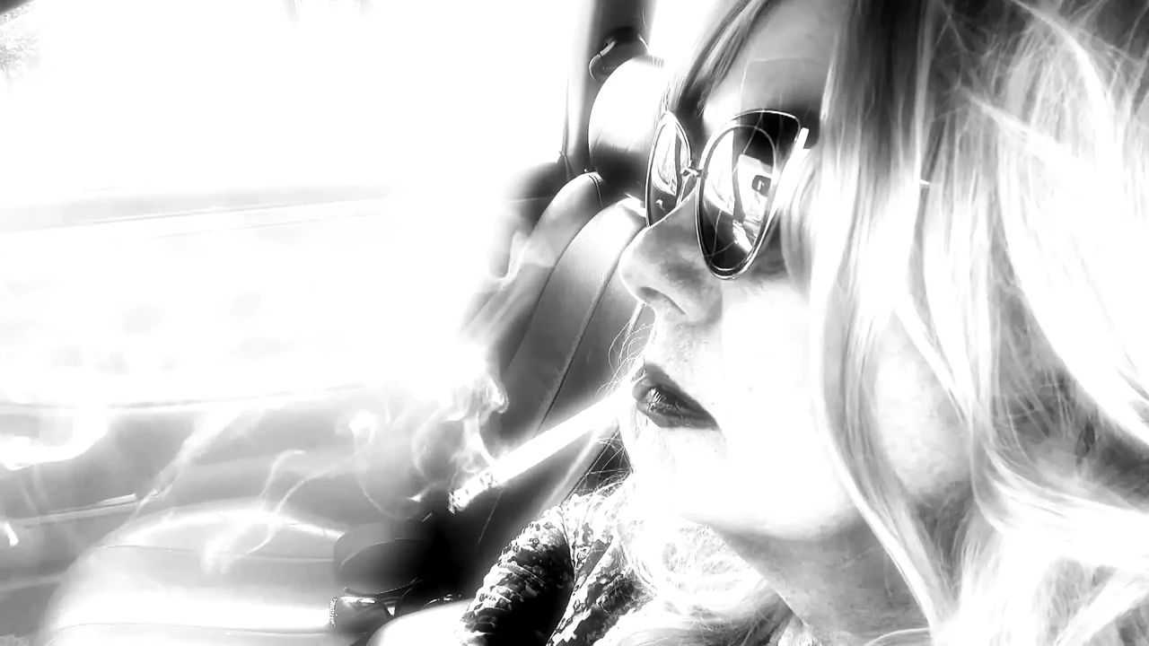 BLONDES THAT DANGLE LONG CIGARETTES VS120s MORE 120s COMPILATION