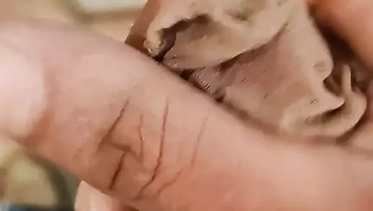 In die Nylons der Nachbarin gespritzt
