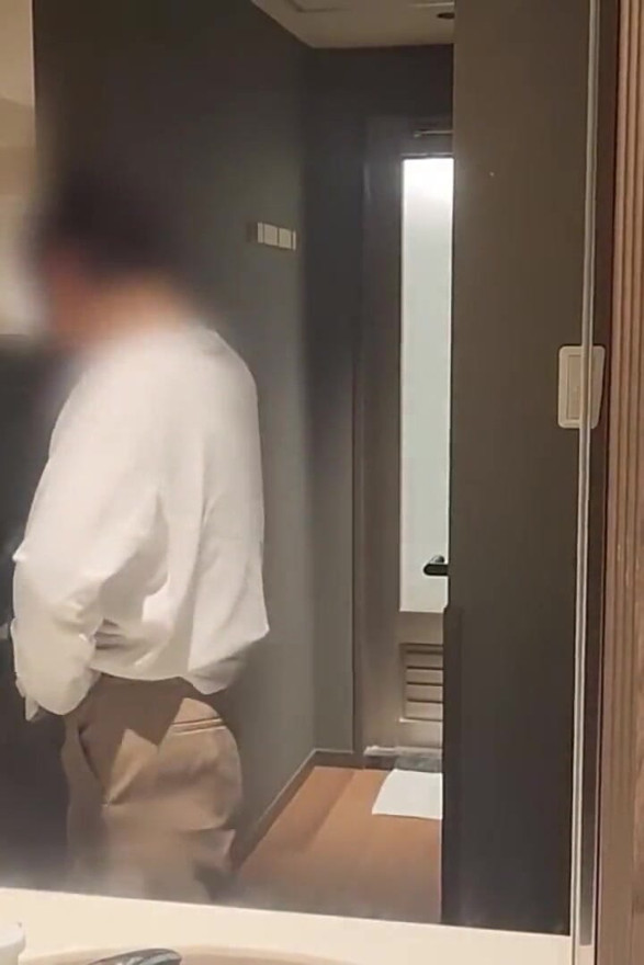 Po wielu latach pasja powraca jako F cup żona znajduje zwolnienie