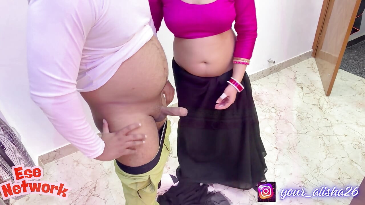 Indian Hot MILF Got Fucked by Neighbour Boy
