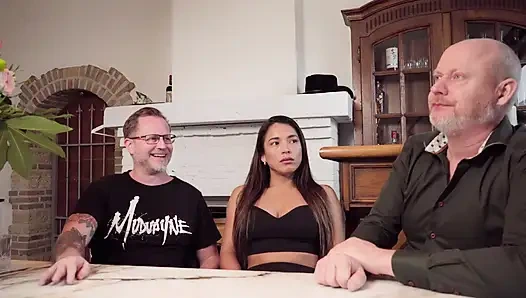 Sayap Dan Cakar: Paul Bagian 3 - Kehidupan Pribadi, Kurangnya Kepercayaan Diri Dan Apa Yang Terjadi Di Sofa