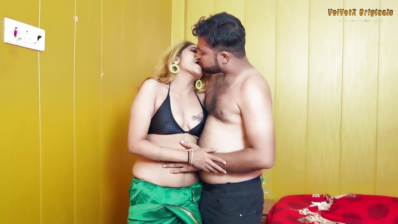 NAUKAR AUR HOT BHABHI KI DESI CHUDAI INDIAN PORN FULL VIDEO 4K