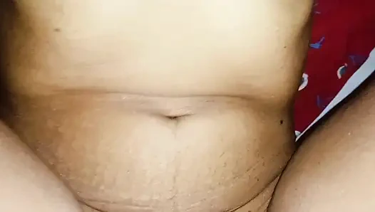 Hintli öğretmen okul odasında sert sikişiyor