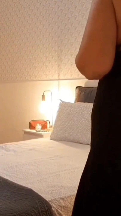 Esposa Amadora Loira Madura Gosta De Sexo Após a Caminhada