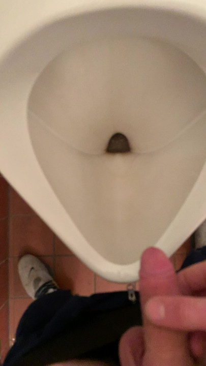 Lost Place pee