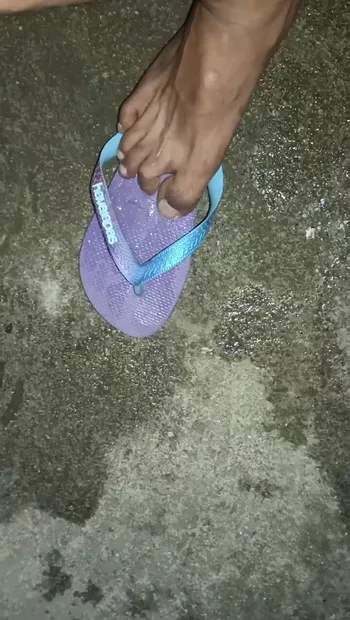 Cum In Havaianas Top Purple