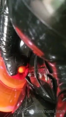 Latex Masturbate