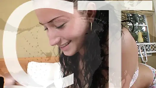 Sperma mengerikan 4 chica kecil disodok dengan banyak cara