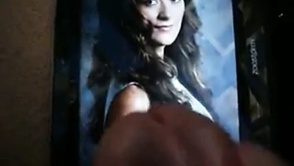 Cote de Pablo'ya haraç