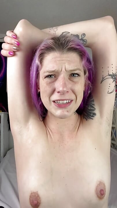 毛茸茸的腋窝吐口水玩