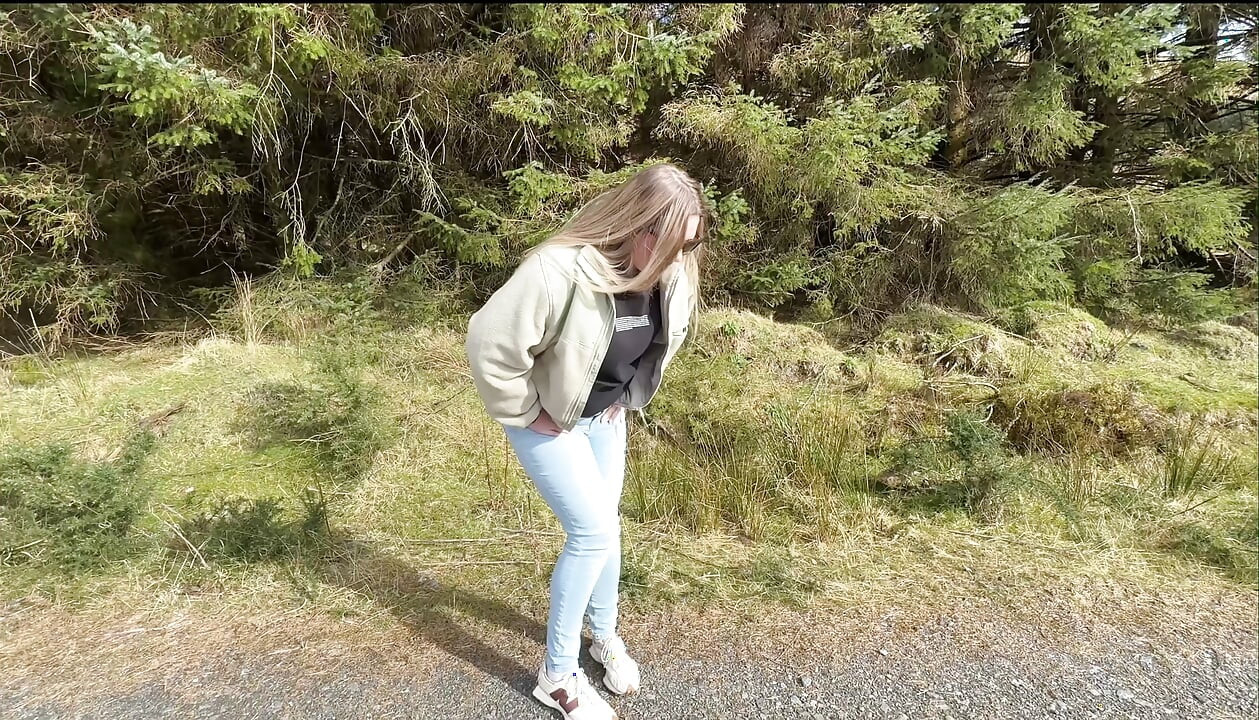 Emergency While Walking on the Public Trail but Had to Wet My Jeans