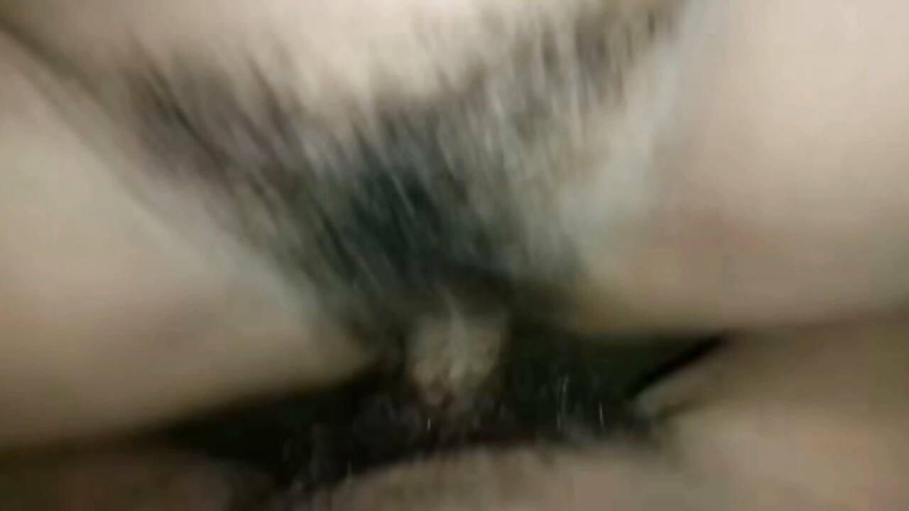 Sexy girl came out water from the pussy.