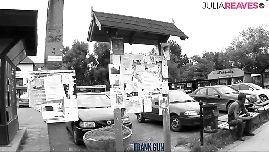 Schwanzsüchtige bekommt ihren arsch gestopft