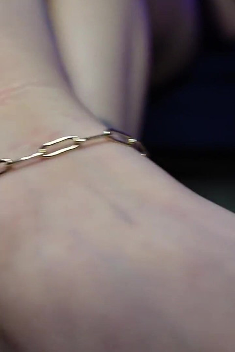 Anklet Trigger Loading