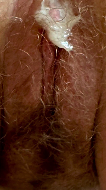 Young Milf Mom With Nice Ass & Hairy Pussy Tries Black Cock For First Time takes big cumshot creampie leaking cum | Clip 2