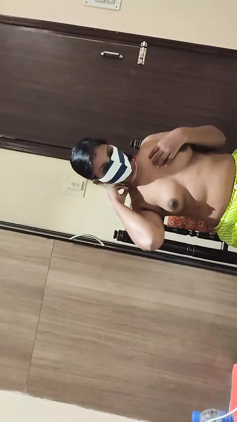 Desi Girl Nidhi Made Show for Her Boyfriend