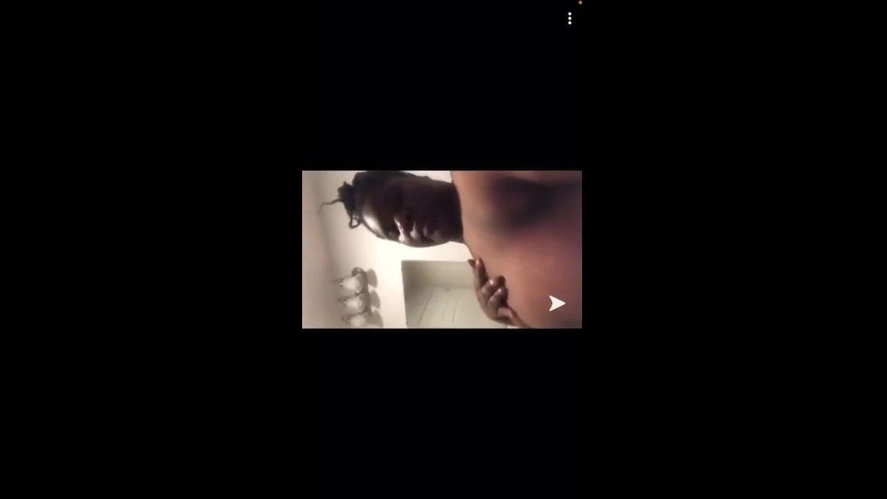 Titties aur ass