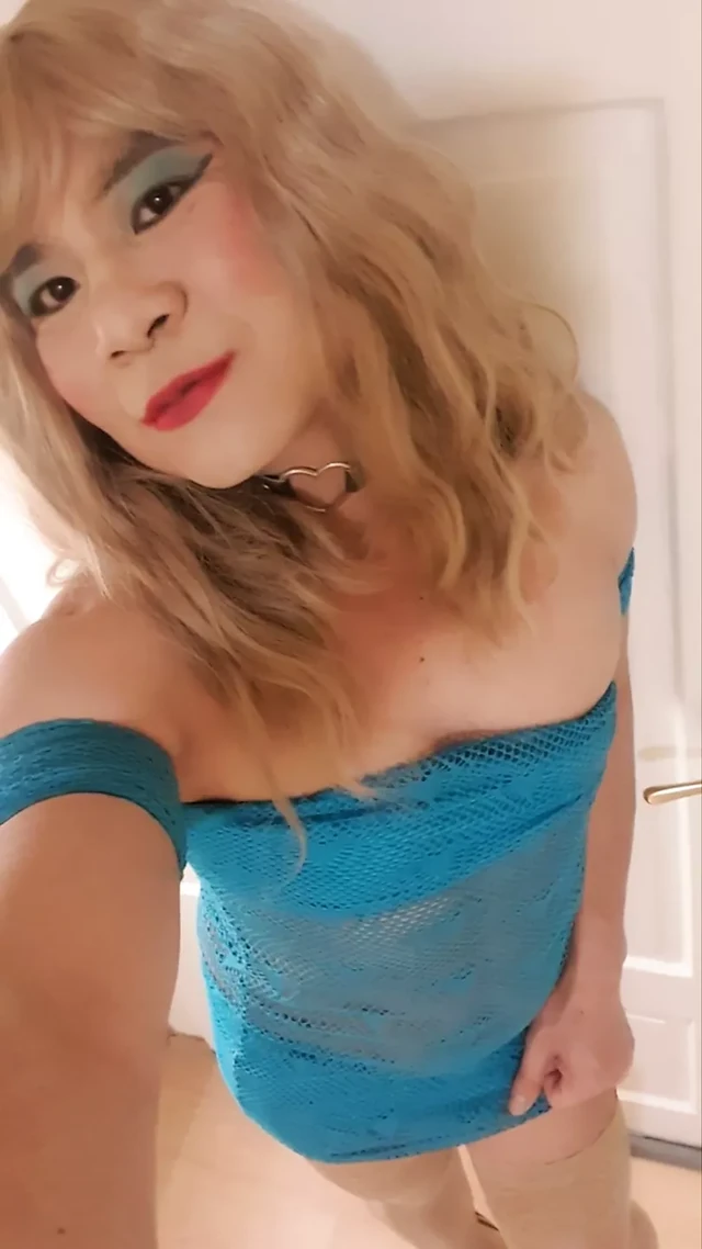 Little Sissy – Blond Hair or Black Hair
