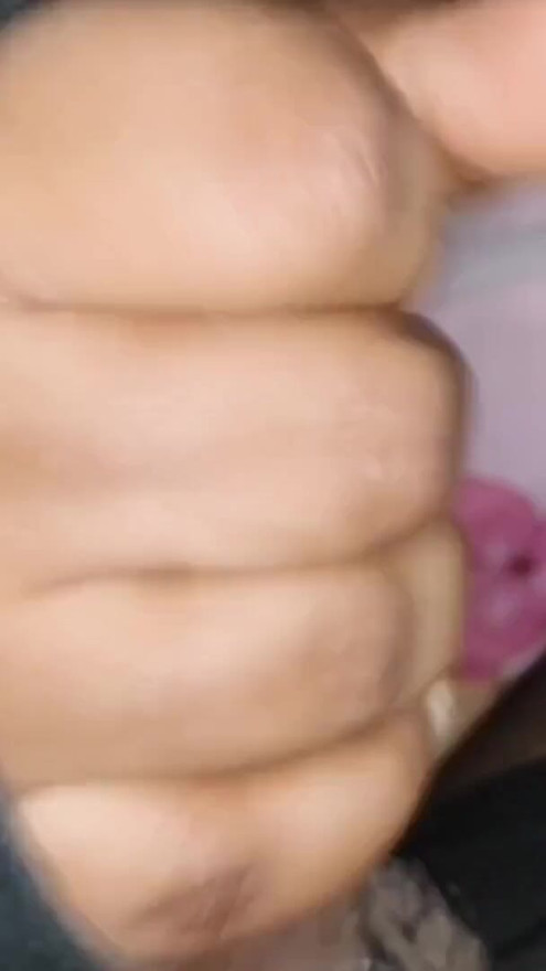 Indische Tante: Das Wasser spritzt aus der Hand des Schwagers raus – geiles Video, sexy Video, Sexvideo, Hindi-Sexvideo… | Clip 2