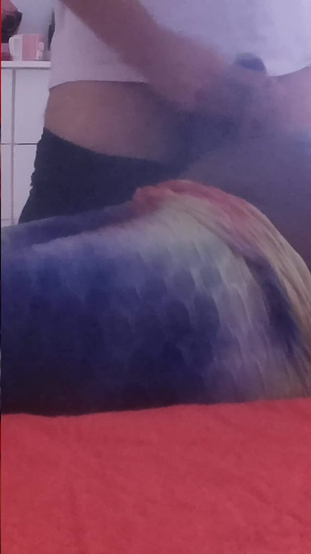 My Step Mother Asks Me for a Massage on Her Big Ass and I Can't Resist