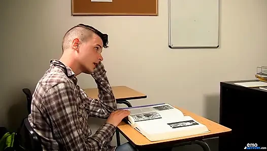 Gözaltında sert sikiliyor